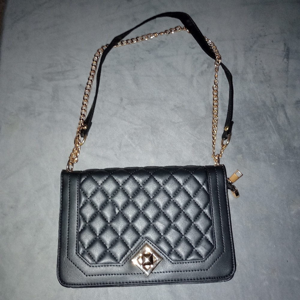New Black & Gold Crossbody Purse